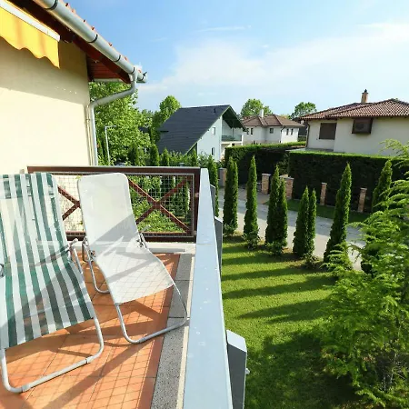 Balaton 2112 Balatonszarszo